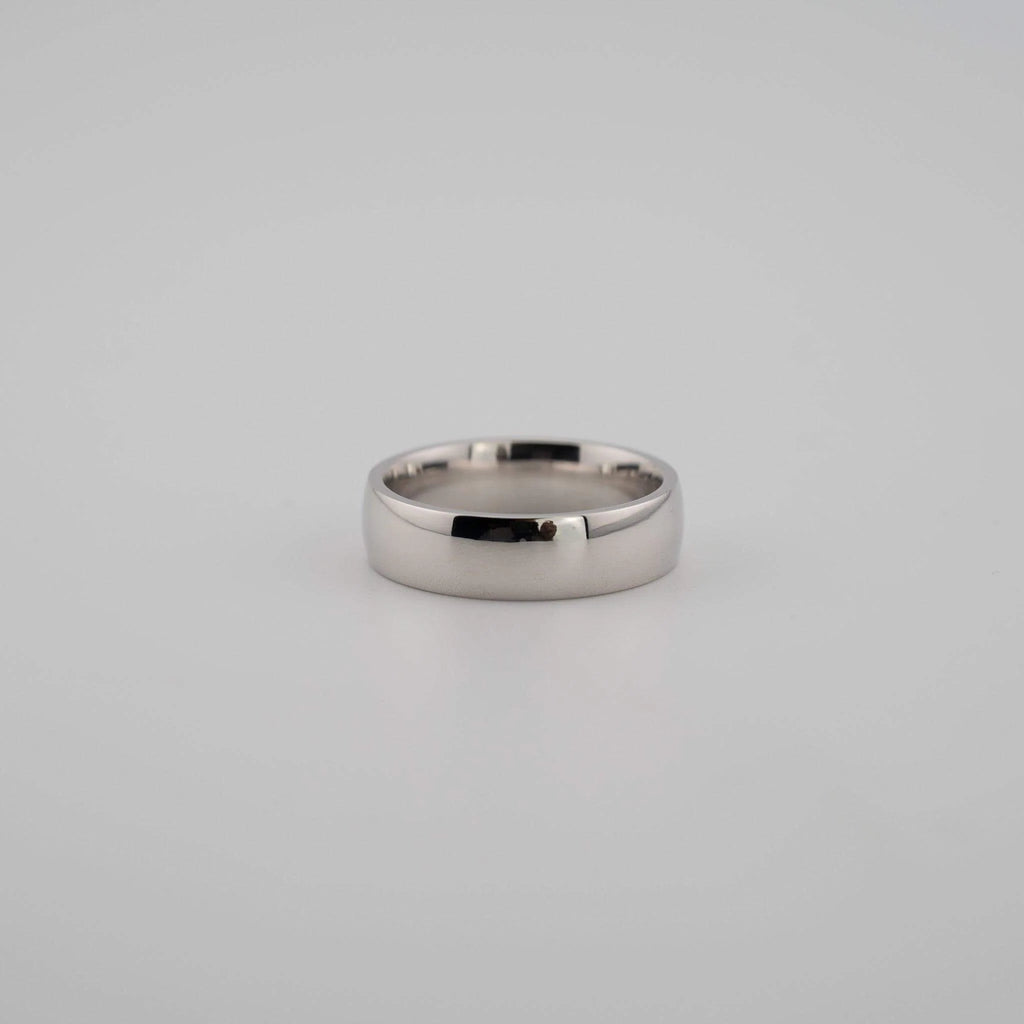 Mens 14K White Gold Wedding Band