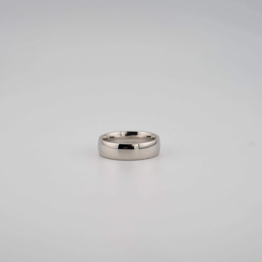 Mens 14K White Gold Wedding Band